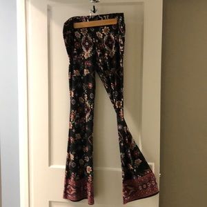 Black Floral Flare Leg Flowy Pant